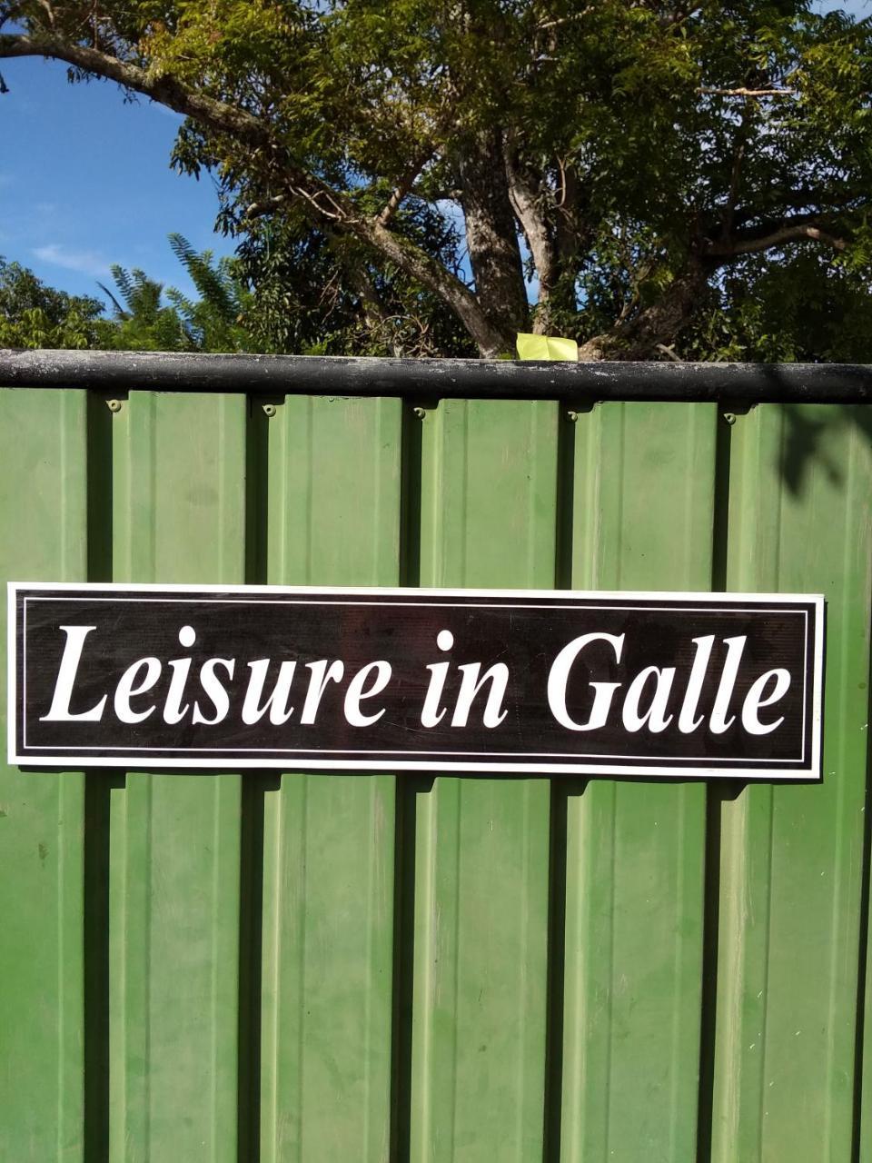 Leisure In 高尔 外观 照片